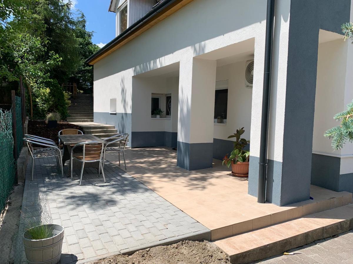 Borsi Apartman Balatonalmádi Eksteriør bilde