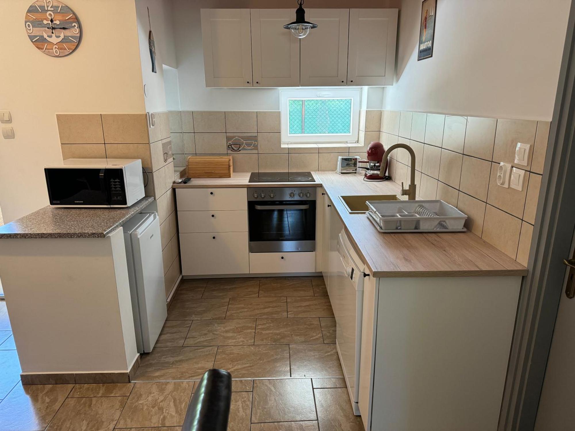 Borsi Apartman Balatonalmádi Eksteriør bilde